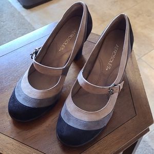 Aerosoles Mary janes 8.5
